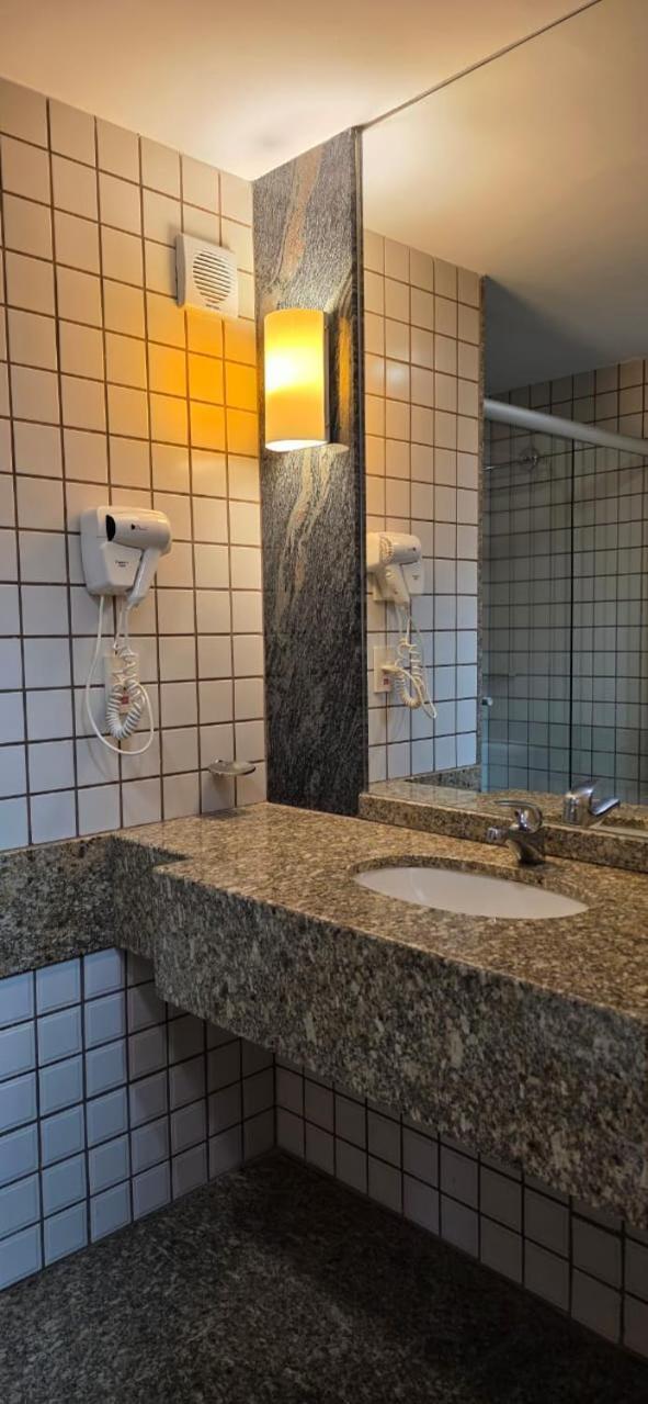Hotel Grand Mercure Flat Particular Com Varanda, Garagem E Wi-Fi Μπραζίλια Εξωτερικό φωτογραφία
